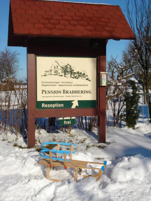 Hotel/Pension Bradhering Ahrenshoop Exterior photo